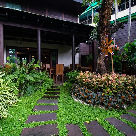 Viang Thapae Resort Chiang Mai Exterior photo
